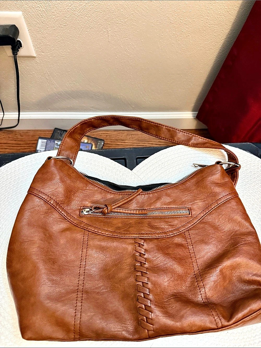 Sam & Hadley Shoulder Bag in Brown